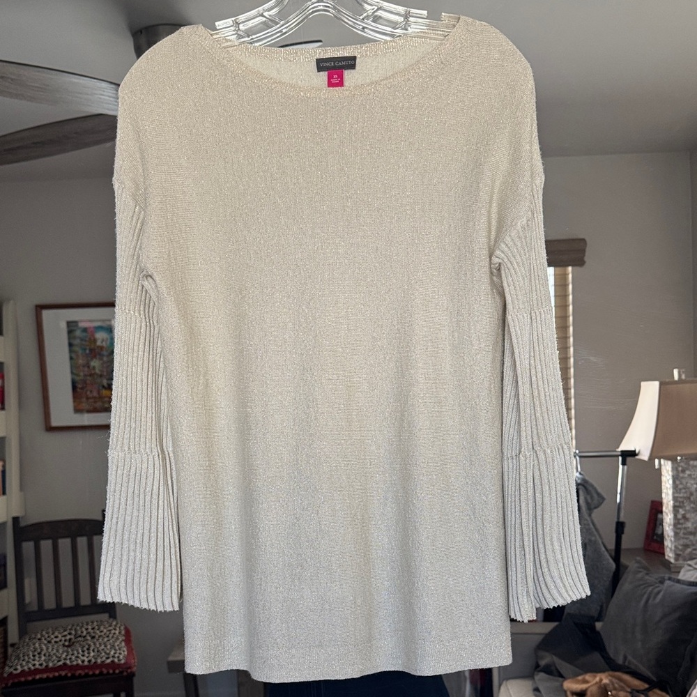Vince Camuto Cream with Gold Shimmer Ribbed Flare Sleeve Tunic Top